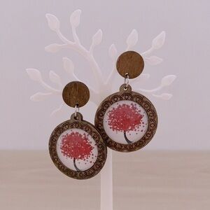 Tree of life wooden red earrings NWT